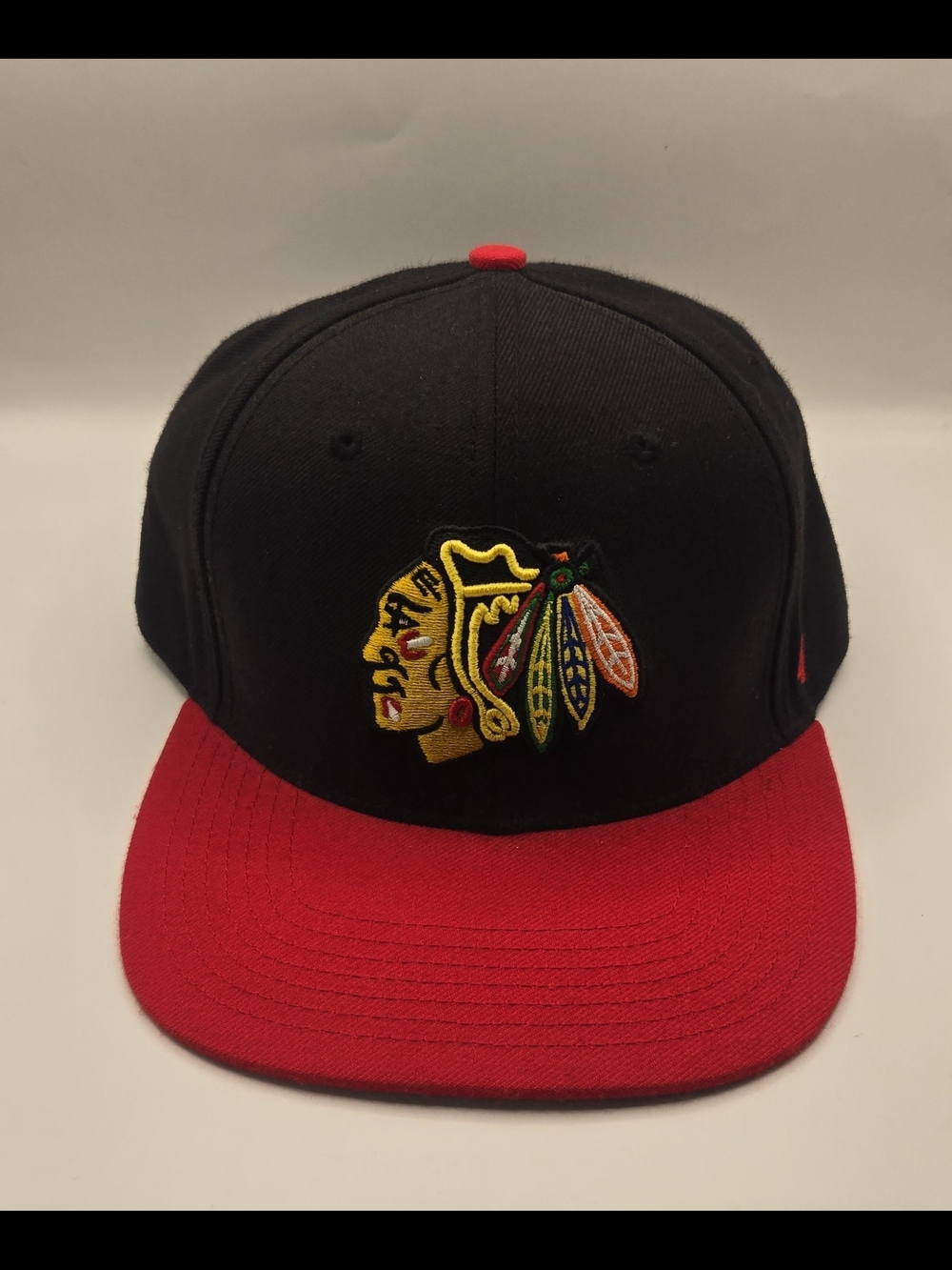 Chicago Blackhawks ’47 Brand Snapback Hat Black Red Flat Brim NHL OSFA #714